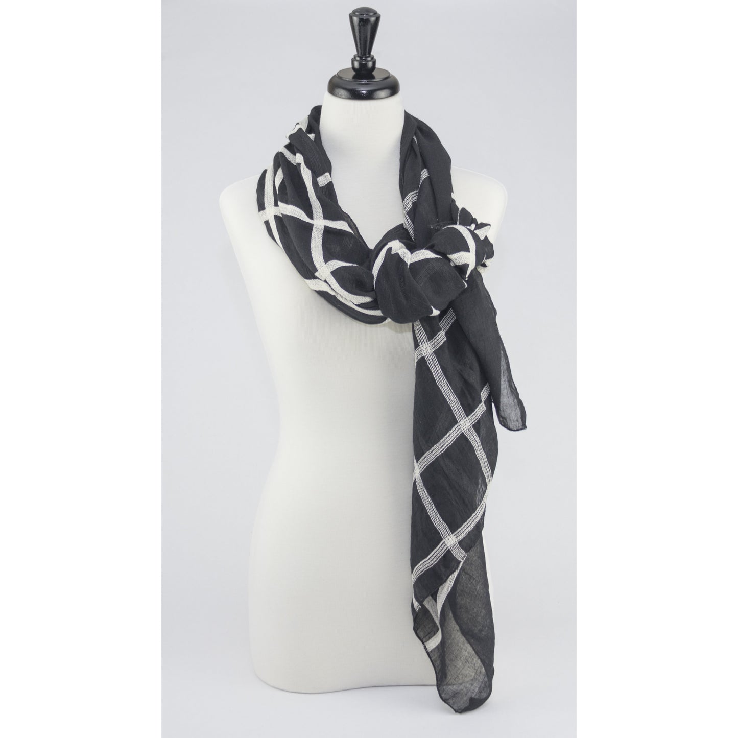 Grid - Modestia Collection is a scarf brand with a higher purpose, representing the eclectic style of a diverse and inclusive community of scarf lovers.